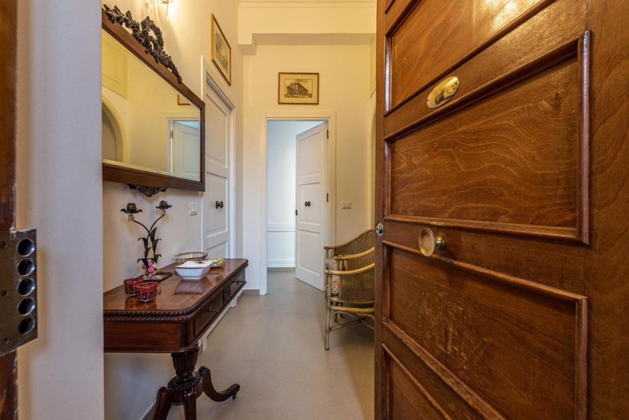 Appartamento A Due Passi Da Villa Trabia By Wonderful Italy ปาแลร์โม ภายนอก รูปภาพ